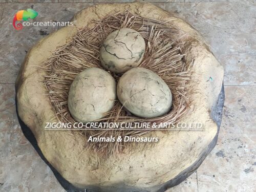Ovos de dinossauro personalizados em ninho de ovos CCAM-041